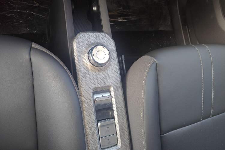 Used Baojun Spark 2023 Flagship Edition Gear Lever