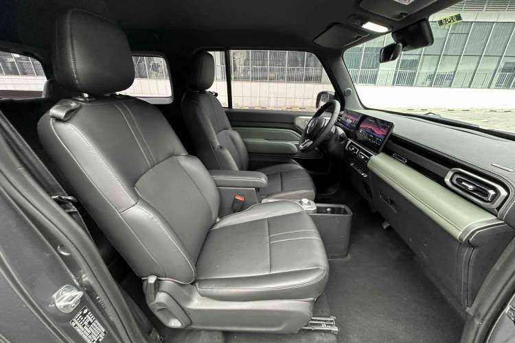 Used Baojun Spark 2023 Flagship Edition Interior 12