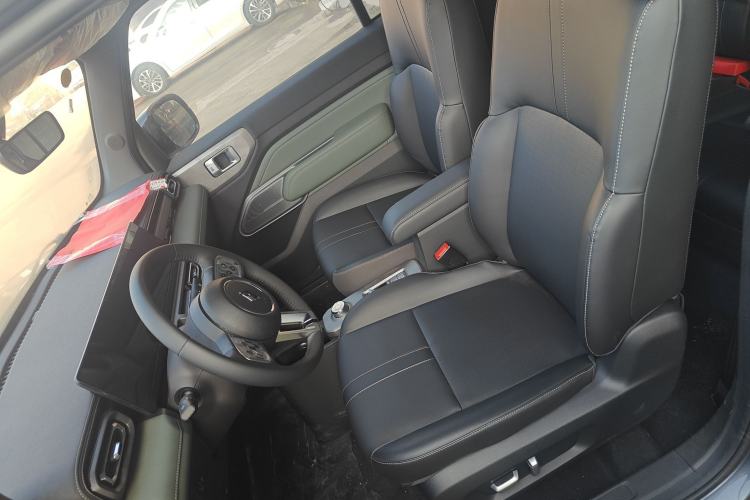 Used Baojun Spark 2023 Flagship Edition Left Front Seat