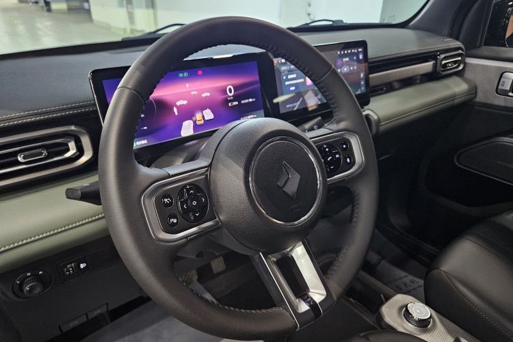 Used Baojun Spark 2023 Intelligent Premium Edition Steering Wheel