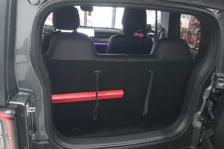 Used Baojun Spark 2023 Flagship Edition Trunk