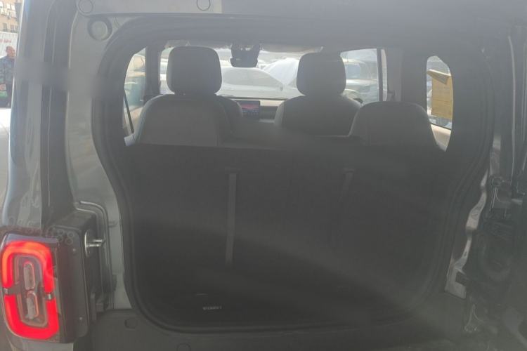 Used Baojun Spark 2023 Flagship Edition Trunk