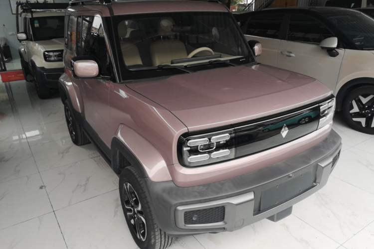 Used Baojun Spark 2023 Flagship Edition Front Right 45 Deg