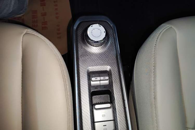 Used Baojun Spark 2023 Flagship Edition Gear Lever