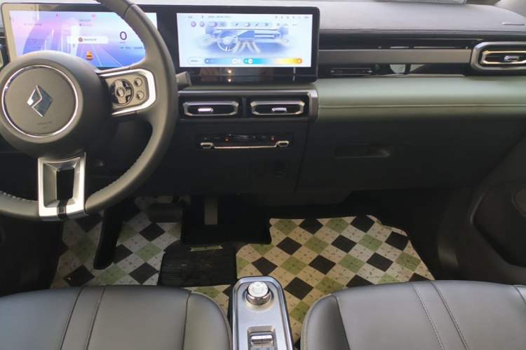 Used Baojun Spark 2023 Flagship Edition Audio And AC Panel