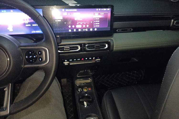 Used Baojun Spark 2023 Intelligent Premium Edition Audio And AC Panel