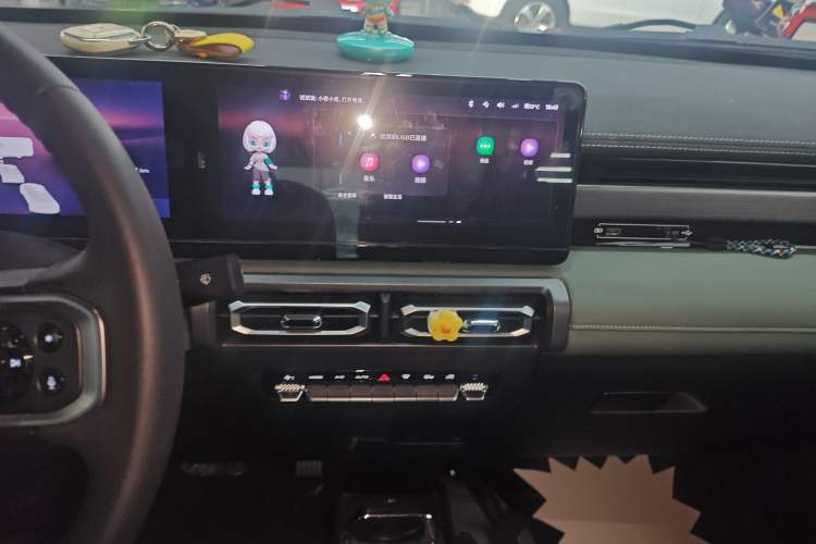 Used Baojun Spark 2023 Intelligent Premium Edition Audio And AC Panel