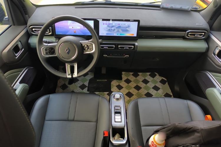 Used Baojun Spark 2023 Flagship Edition Center Console