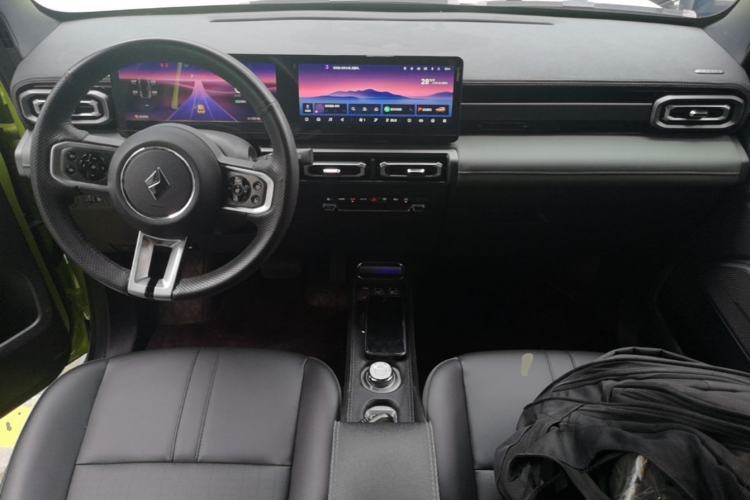 Used Baojun Spark 2023 Flagship Edition Center Console