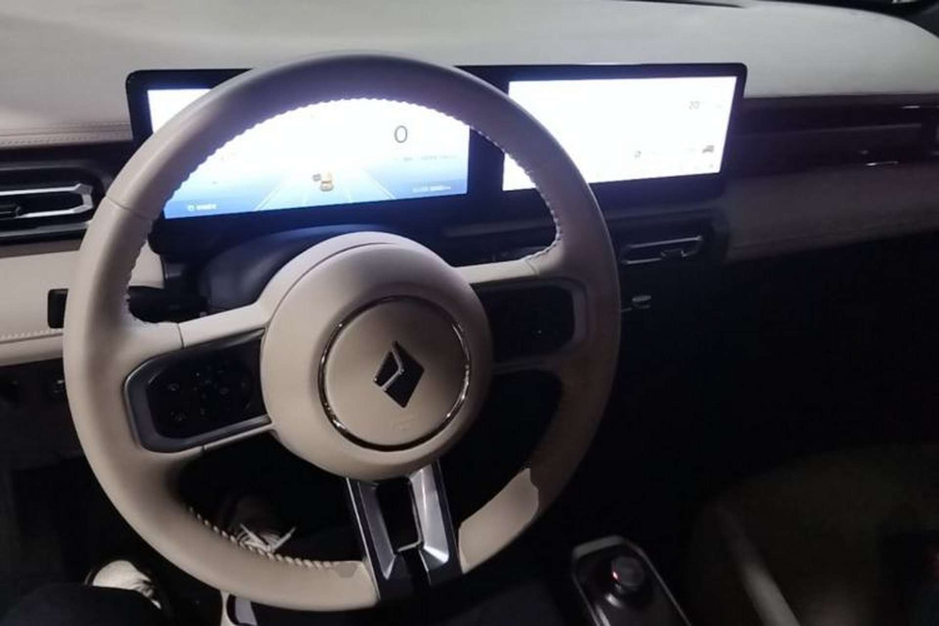 Used Baojun Spark 2023 Intelligent Premium Edition Center Console