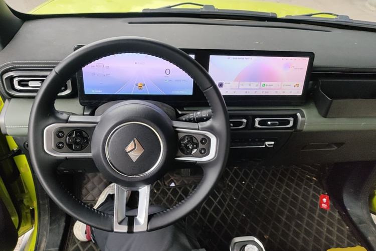 Used Baojun Spark 2023 Flagship Edition Center Console