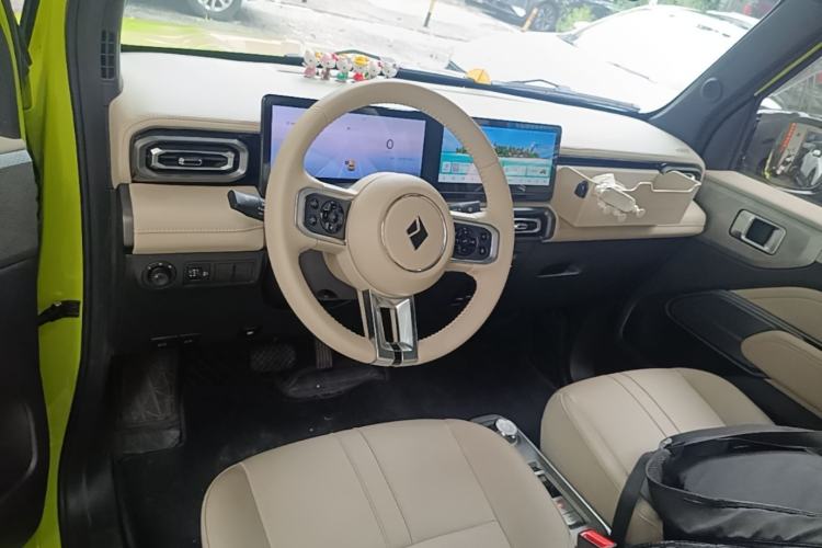 Used Baojun Spark 2023 Flagship Edition Center Console