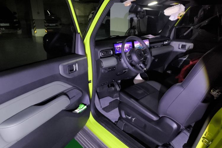 Used Baojun Spark 2023 Intelligent Premium Edition Driver Seat
