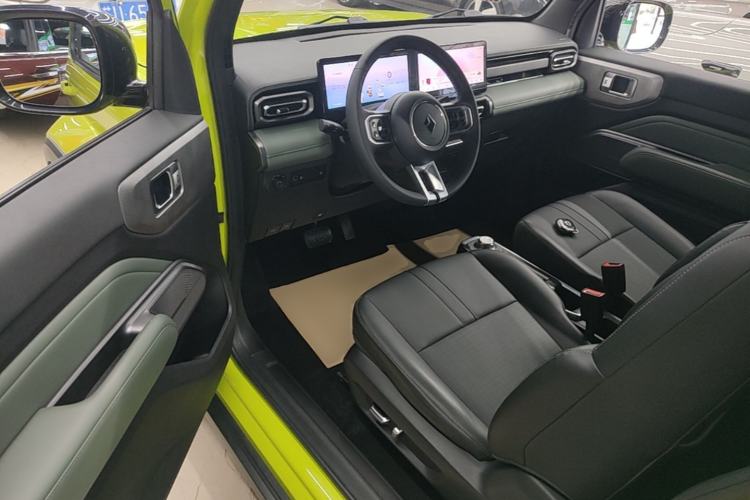 Used Baojun Spark 2023 Intelligent Premium Edition Driver Seat