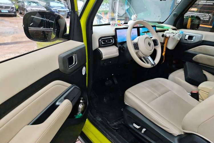 Used Baojun Spark 2023 Flagship Edition Driver Seat