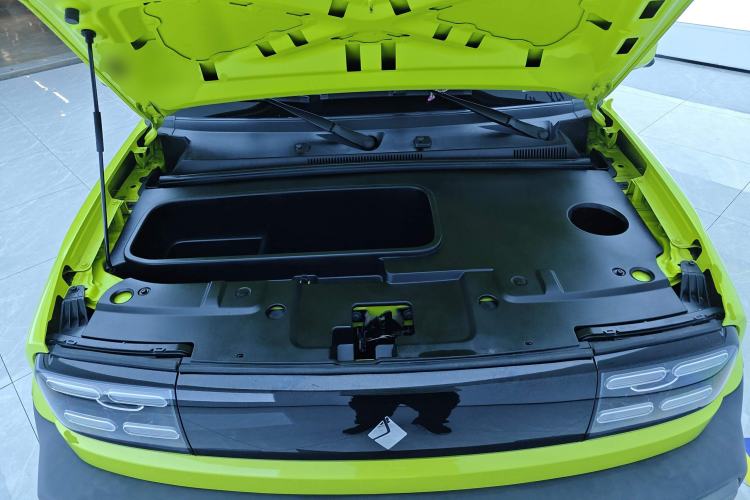 Used Baojun Spark 2023 Flagship Edition Engine Bay