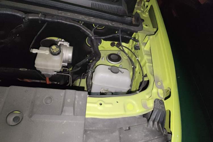 Used Baojun Spark 2023 Intelligent Premium Edition Engine Bay Left