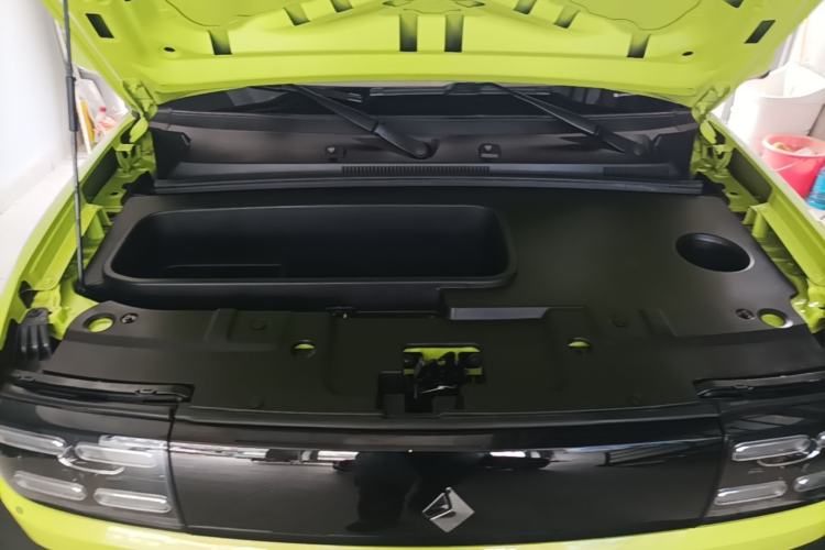 Used Baojun Spark 2023 Intelligent Premium Edition Engine Bay