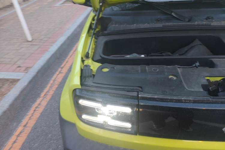 Used Baojun Spark 2023 Flagship Edition Engine Bay Right