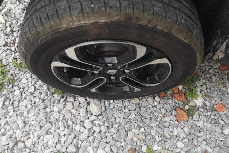 Used Baojun Spark 2023 Intelligent Premium Edition Exterior 5