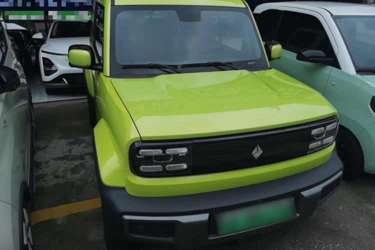 Used Baojun Spark 2023 Flagship Edition Front Right 45 Deg