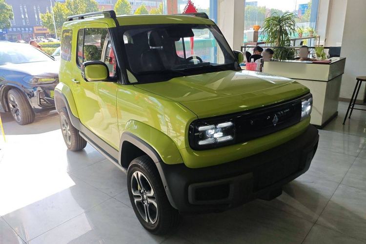 Used Baojun Spark 2023 Intelligent Premium Edition Front Right 45 Deg