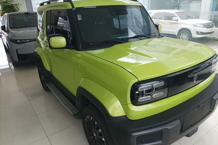 Used Baojun Spark 2023 Intelligent Premium Edition Front Right 45 Deg