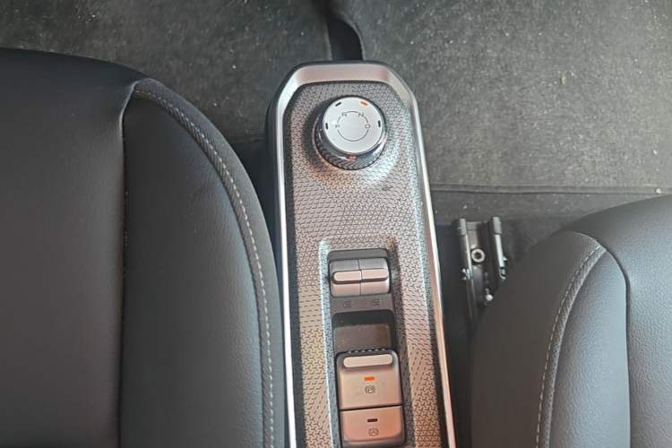 Used Baojun Spark 2023 Intelligent Premium Edition Gear Lever