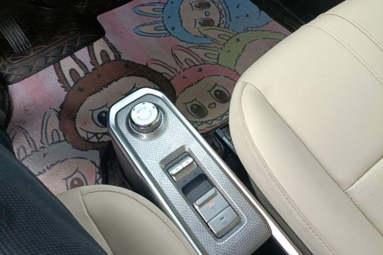 Used Baojun Spark 2023 Flagship Edition Gear Lever
