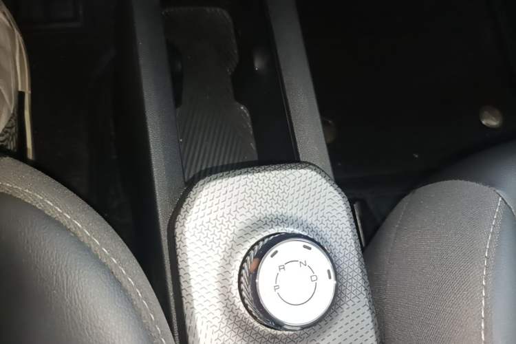 Used Baojun Spark 2023 Intelligent Premium Edition Gear Lever