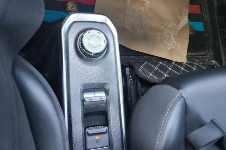 Used Baojun Spark 2023 Flagship Edition Gear Lever