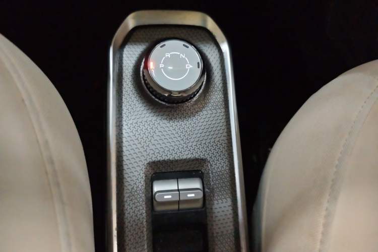 Used Baojun Spark 2023 Flagship Edition Gear Lever