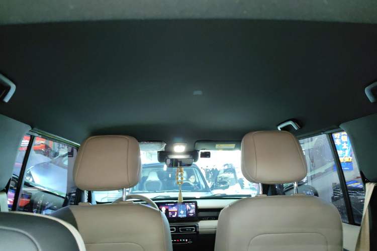 Used Baojun Spark 2023 Intelligent Premium Edition Headliner