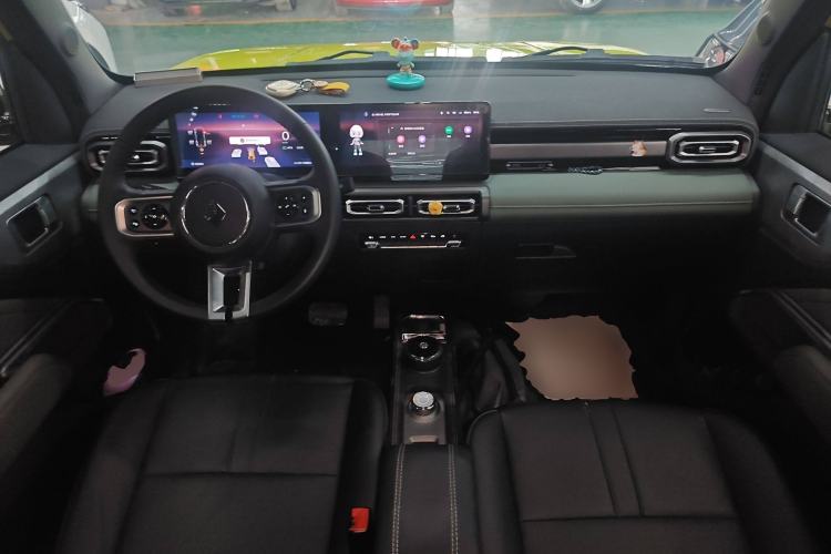 Used Baojun Spark 2023 Intelligent Premium Edition Interior 2