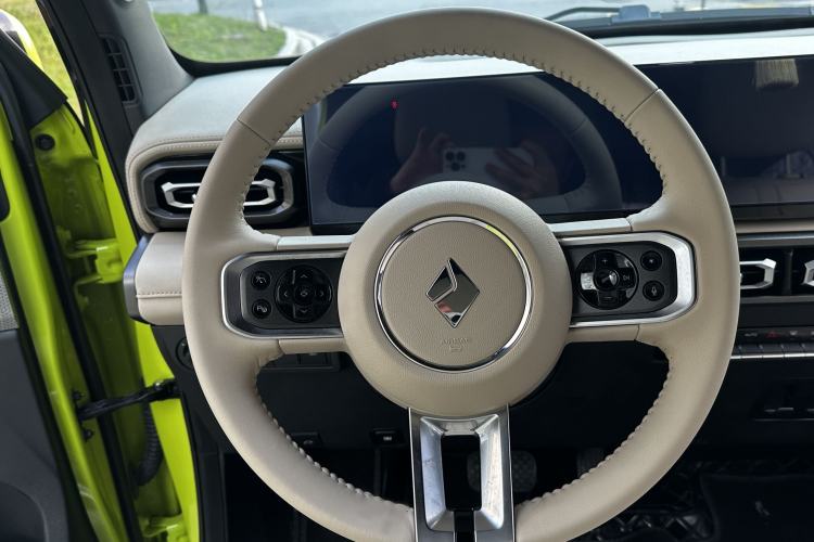 Used Baojun Spark 2023 Intelligent Premium Edition Interior 5