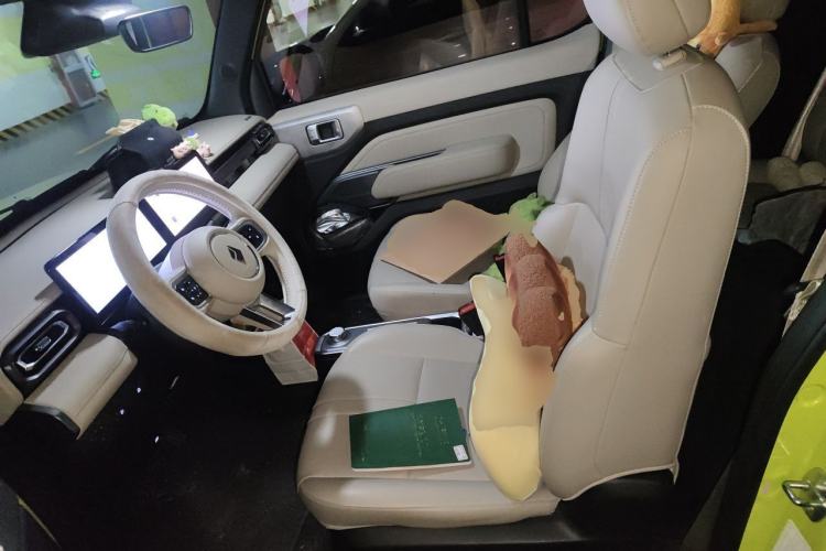 Used Baojun Spark 2023 Intelligent Premium Edition Left Front Seat