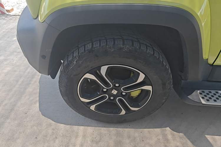 Used Baojun Spark 2023 Intelligent Premium Edition Left Front Wheel Hub