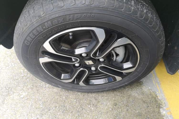 Used Baojun Spark 2023 Flagship Edition Left Front Wheel Hub