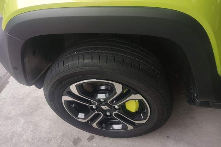 Used Baojun Spark 2023 Intelligent Premium Edition Left Front Wheel Hub