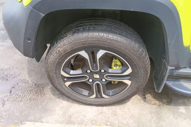 Used Baojun Spark 2023 Intelligent Premium Edition Left Front Wheel Hub