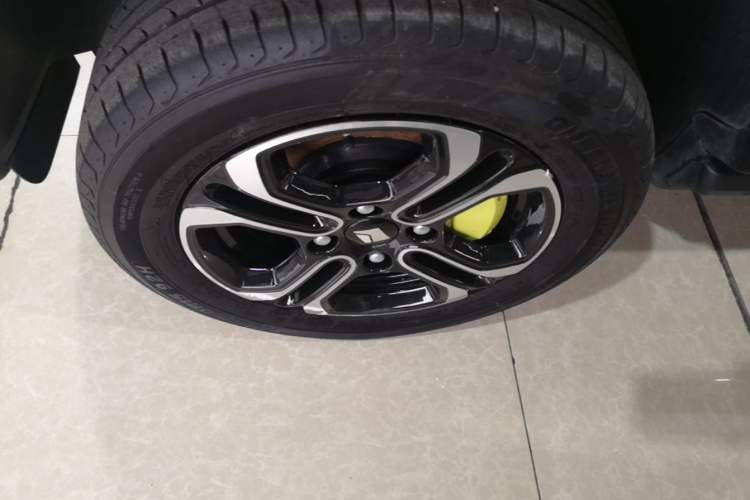 Used Baojun Spark 2023 Intelligent Premium Edition Left Front Wheel Hub