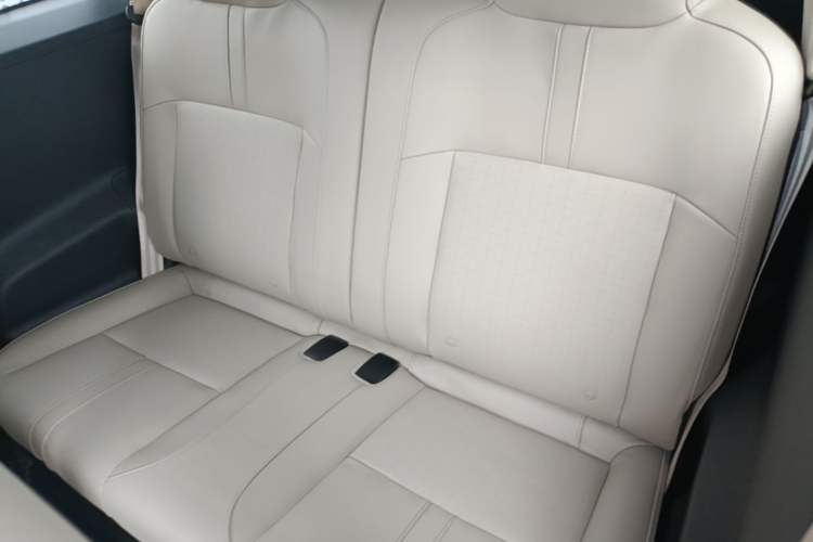 Used Baojun Spark 2023 Flagship Edition Left Rear Seat