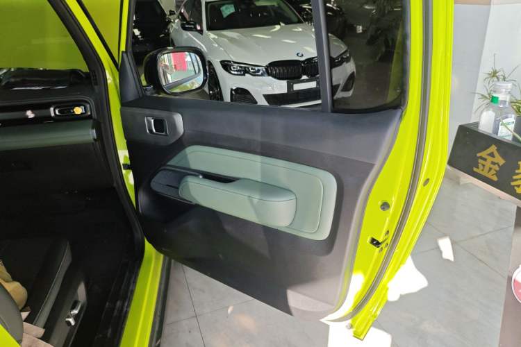 Used Baojun Spark 2023 Intelligent Premium Edition Right Front Door Interior