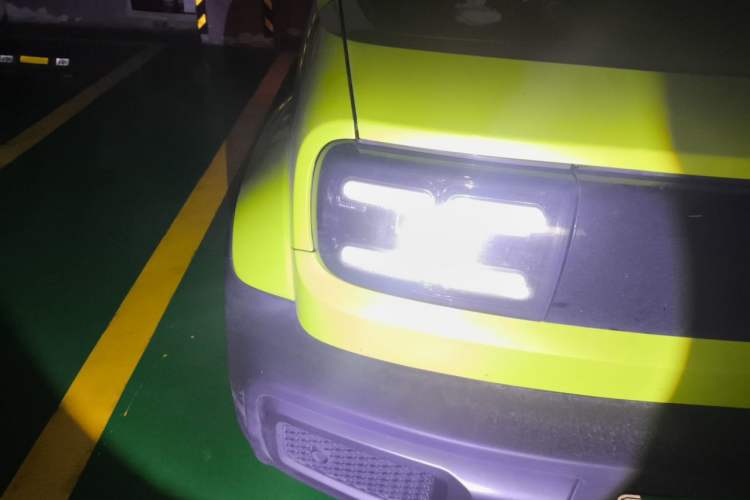 Used Baojun Spark 2023 Intelligent Premium Edition Right Front Headlight