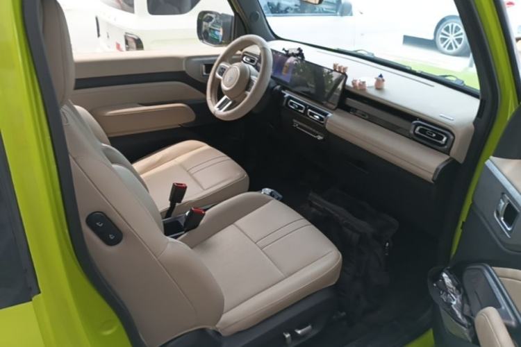 Used Baojun Spark 2023 Intelligent Premium Edition Right Front Seat