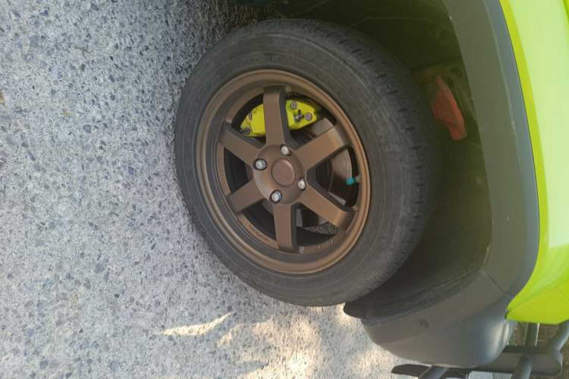 Used Baojun Spark 2023 Intelligent Premium Edition Right Front Wheel Hub