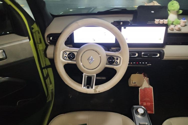 Used Baojun Spark 2023 Intelligent Premium Edition Steering Wheel