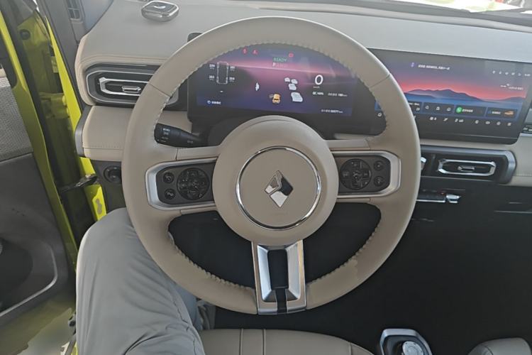 Used Baojun Spark 2023 Intelligent Premium Edition Steering Wheel