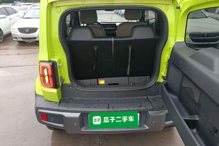 Used Baojun Spark 2023 Flagship Edition Trunk