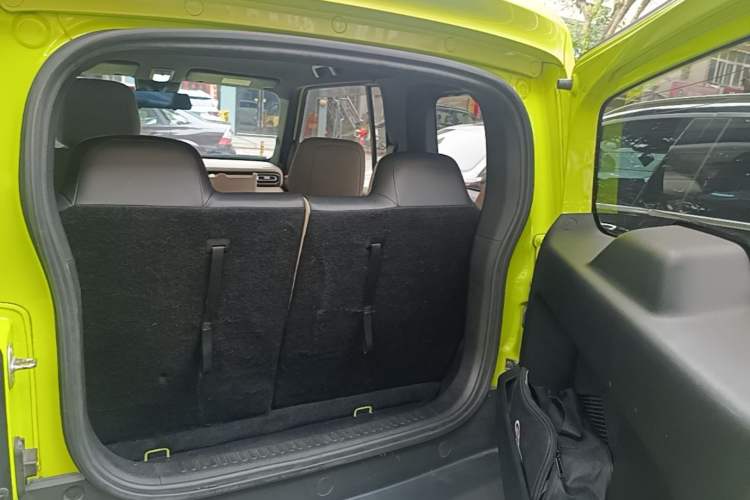 Used Baojun Spark 2023 Flagship Edition Trunk